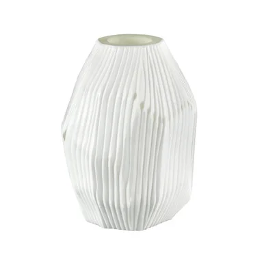 Aggie Vase in White (45|H0047-10468)