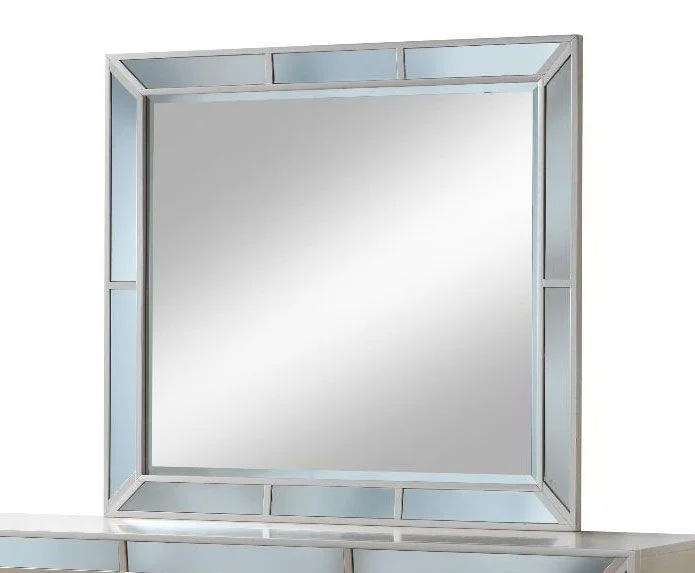 Glory Furniture G8100A Mirror in Pearl G8100-M