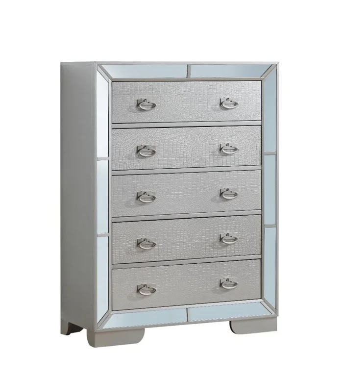 Glory Furniture G8105A Chest in Champagne G8105-CH