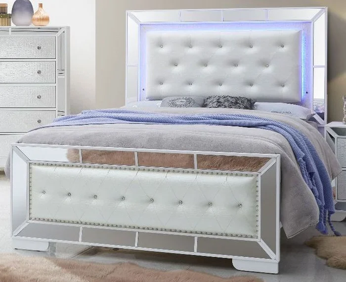 Glory Furniture G8180A King Platform Bed in Silver White