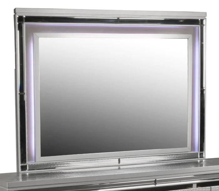 New Classic Furniture Valentino Lighted Mirror in Silver PROMO
