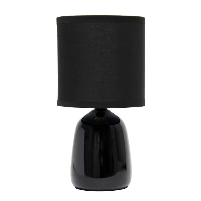 Simple Designs 10.04 Traditional Ceramic Thimble Base Bedside Table Lamp with Matching Fabric Shade|Lampe de table de nuit traditionnelle de SimpleDesigns de 10,04po en cramique avec base en forme