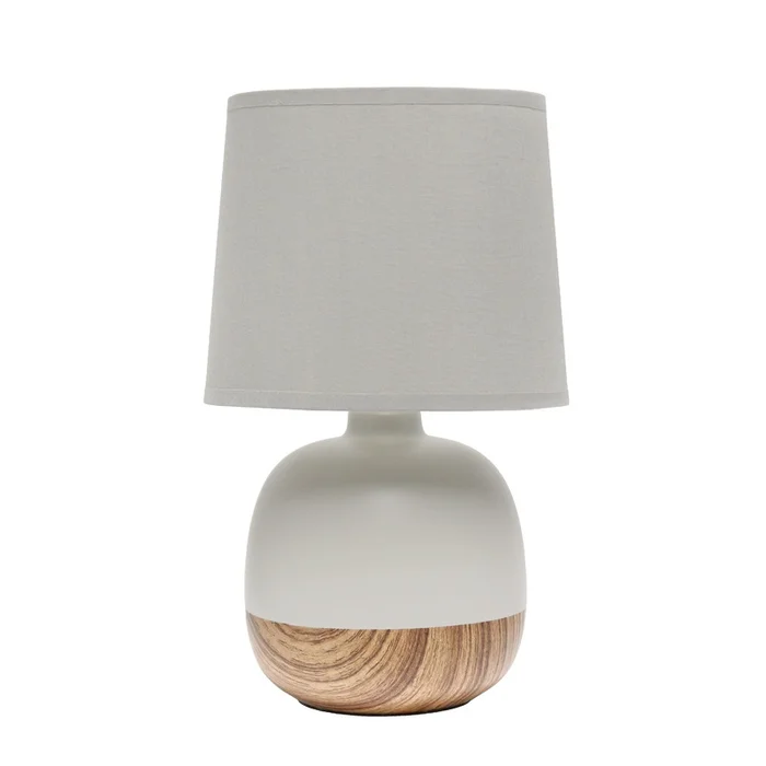 Simple Designs Petite Mid-Century Table Lamp – Light Wood and Light Grey|Lampe de table Petite de SimpleDesigns de style du milieu du 20esicle – bois clair et gris clair