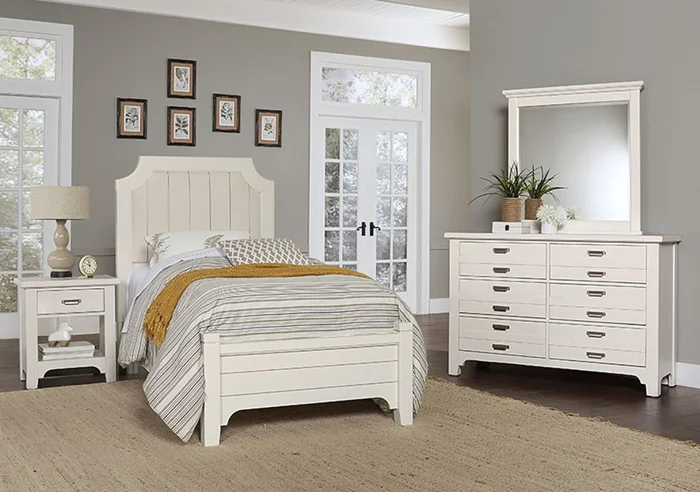 Vaughan-Bassett Bungalow 2pc Youth Upholstered Bedroom Set in Lattice