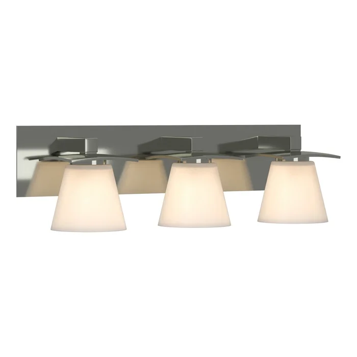 Wren Three Light Wall Sconce in Sterling (39|206603-SKT-85-GG0242)